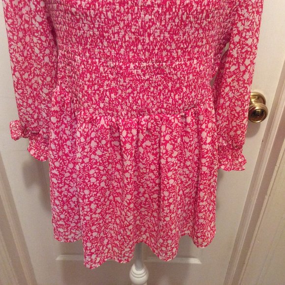 Torrid Top 1 Dark Pink White Floral Print Smocked - Picture 8 of 14